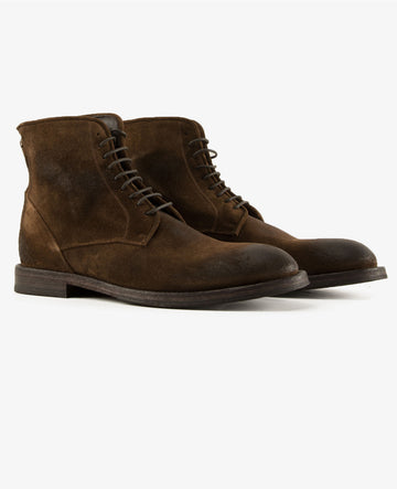 18330 A Perry Brown